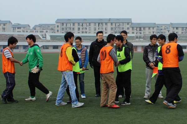 【生工学院】“赛动青春 汇聚梦想”——记2013年第一届生工学院足球联赛