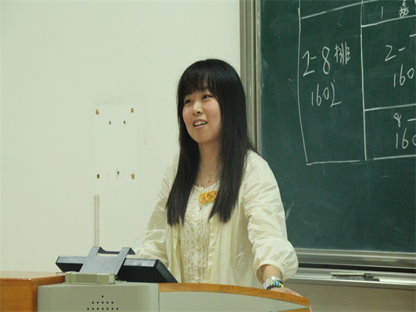 【药学院】感怀于相授，知新助远航——记药学院2016新老生交流会圆满结束