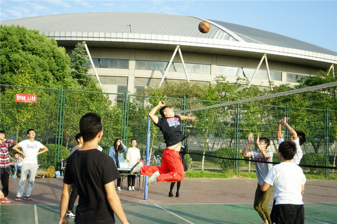 【数媒学院】排球赛第三场落下帷幕 树莓再创佳绩
